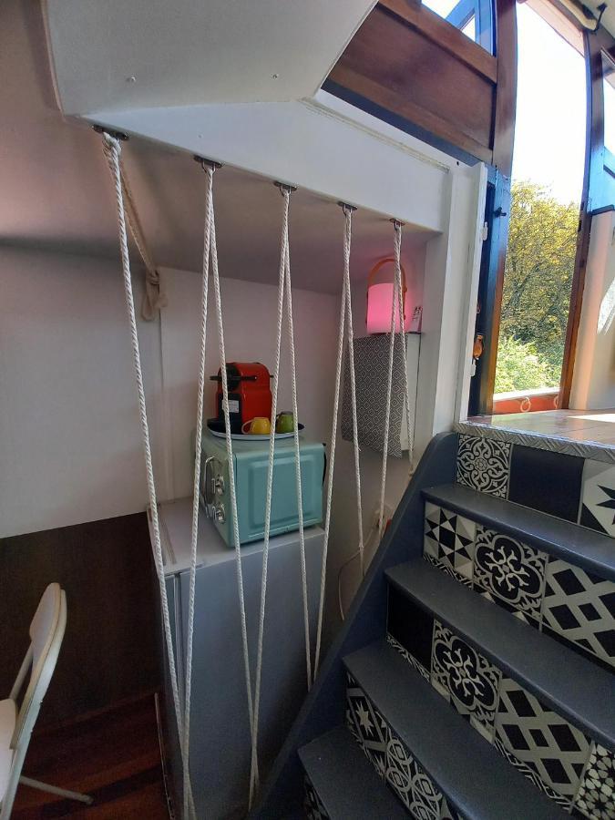 Appartement atypique indépendant sur péniche Metz Esterno foto