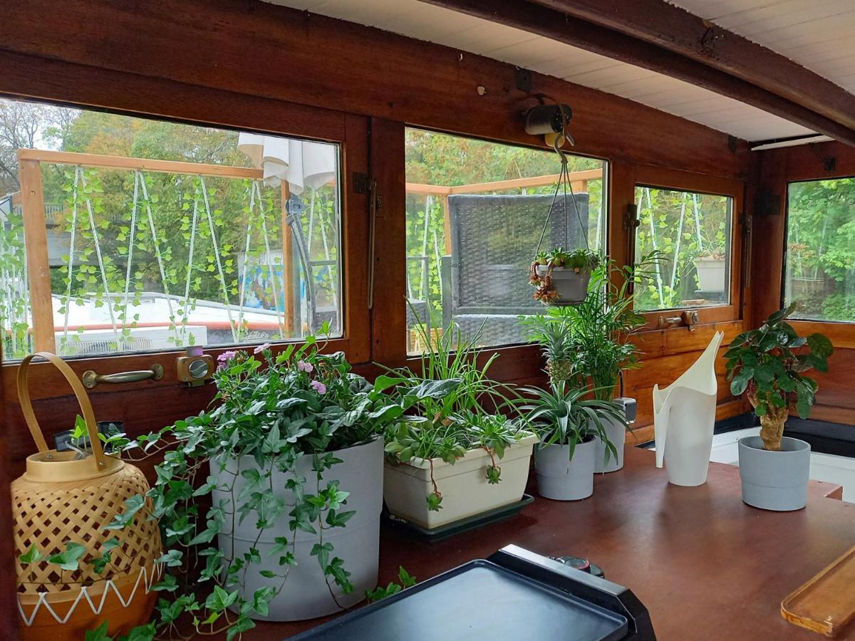 Appartement atypique indépendant sur péniche Metz Esterno foto