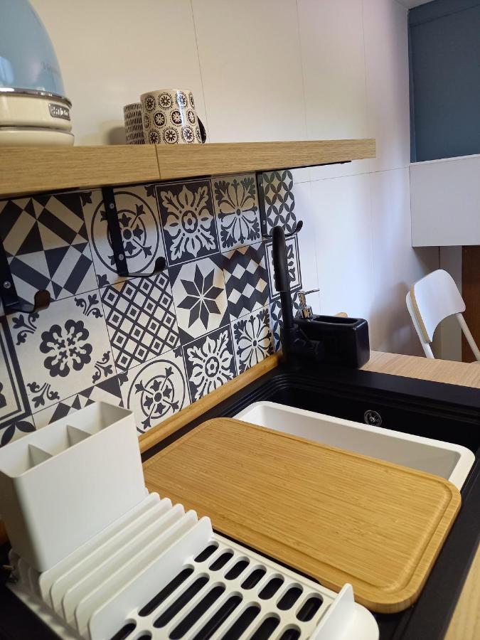Appartement atypique indépendant sur péniche Metz Esterno foto
