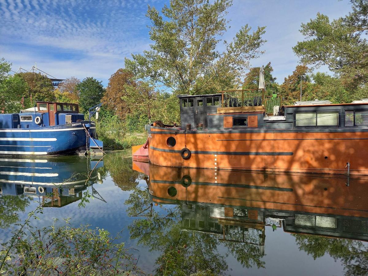 Appartement atypique indépendant sur péniche Metz Esterno foto