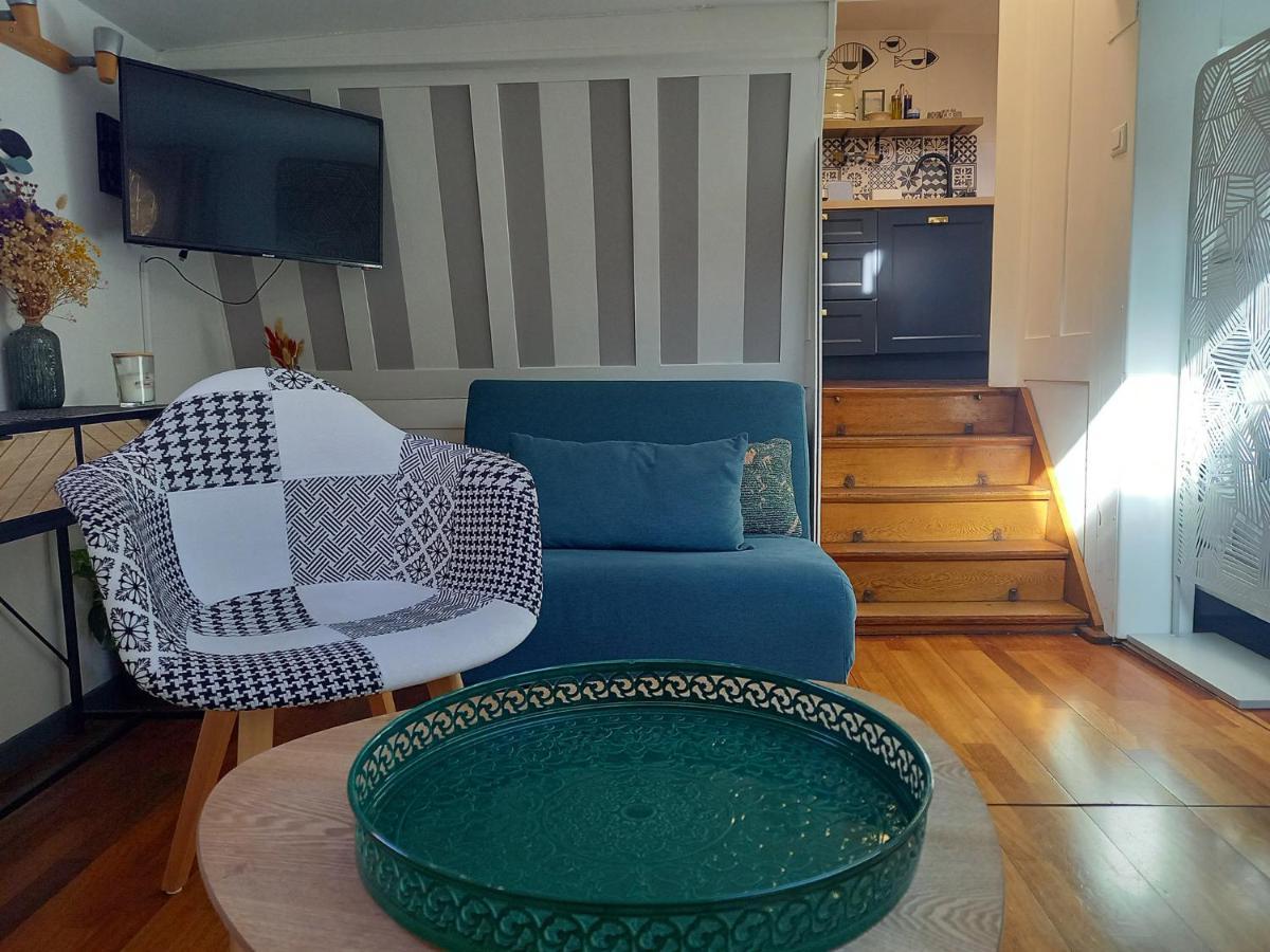 Appartement atypique indépendant sur péniche Metz Esterno foto